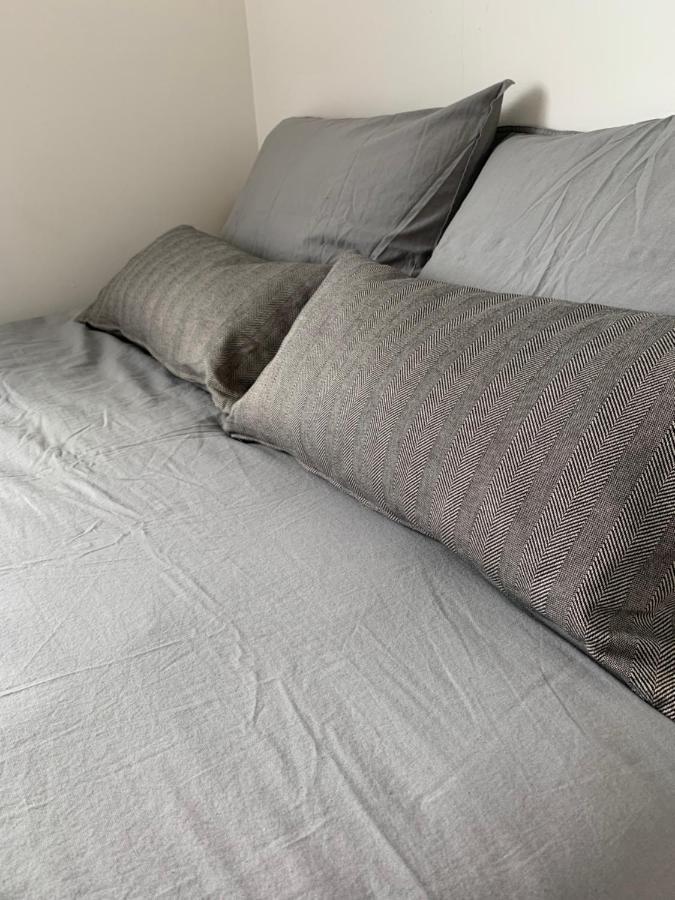 R&J Guesthouse Ro0M Grindavík Екстериор снимка